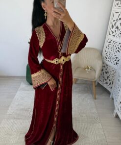Alternative view of caftan rouge fonce